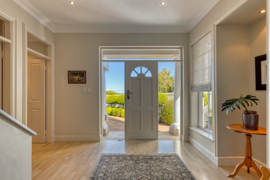 To Let 3 Bedroom Property for Rent in Helena Heights Western Cape